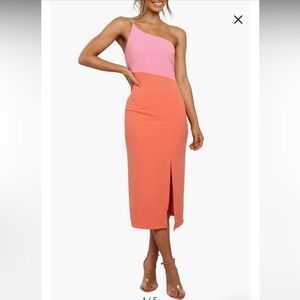Petal & Pup Xiomar One-Shoulder Midi Dress